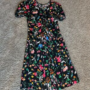 A New Day Women’s Puff Short Sleeve A-line dress in black floral